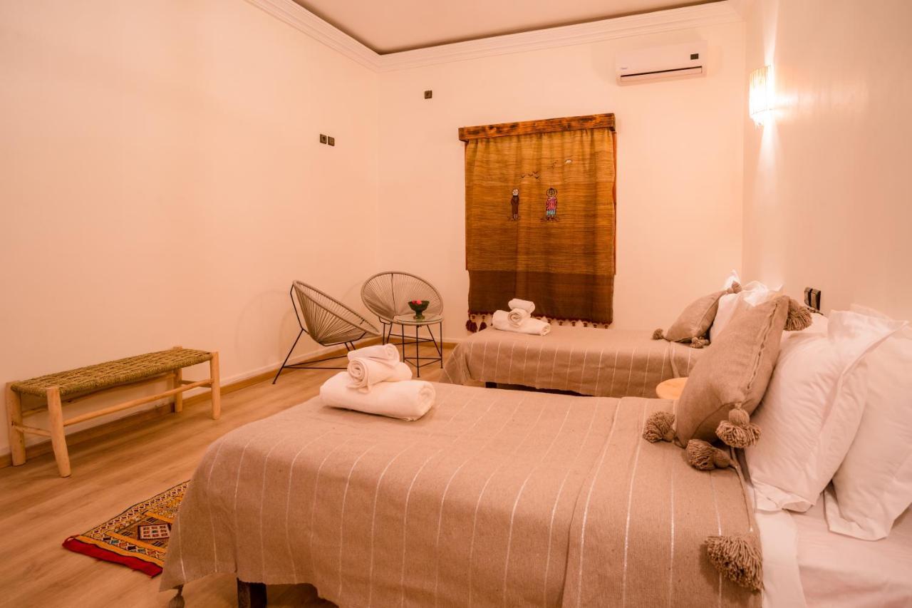 Riad Tumast Ait Slimane Kültér fotó
