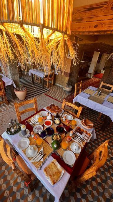 Riad Tumast Ait Slimane Kültér fotó